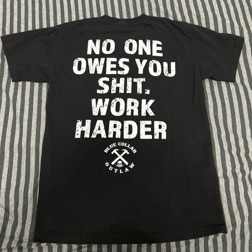 Outlaw Threadz | Men’s Graphic T-Shirt | Size Medium - Picture 5 of 5
